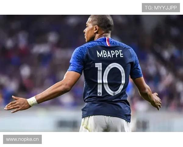 姆巴佩离队风暴！巴黎豪门根基动摇，战术漏洞暴露，争冠前景危机