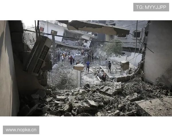 山东泰山中场创造力枯竭,越踢越乱局面持续加剧 山东泰山中场创造力枯竭,越踢越乱局面持续加剧