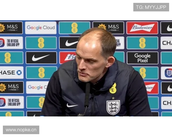 拜仁慕尼黑的危机：图赫尔的战术混乱为何葬送了豪门根基？